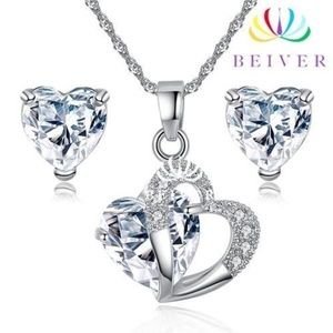 🎉1 Day Sale🎉 DOUBLE HEART NECKLACE & EARRING SET